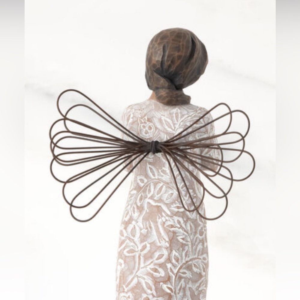 Willow Tree® Remembrance Angel Figurine - Picture 3 of 3